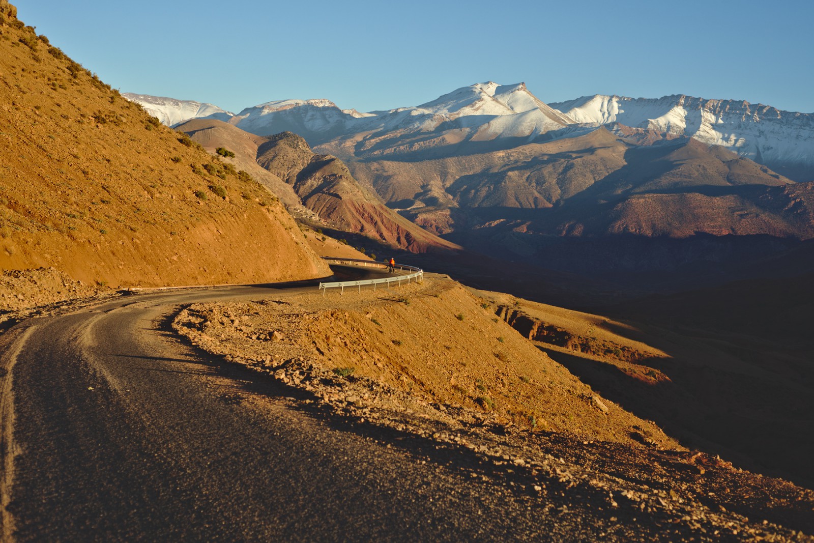 fata cautand omul Maroc
