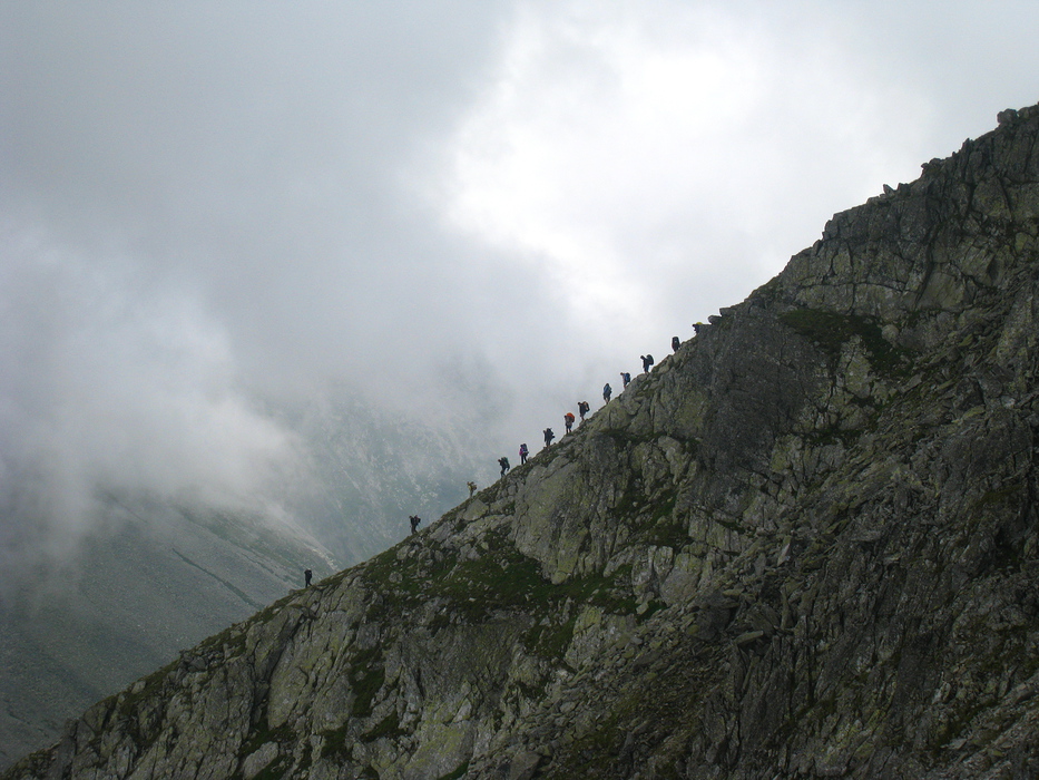 Strecurandu-ne printre picaturi, in Retezat