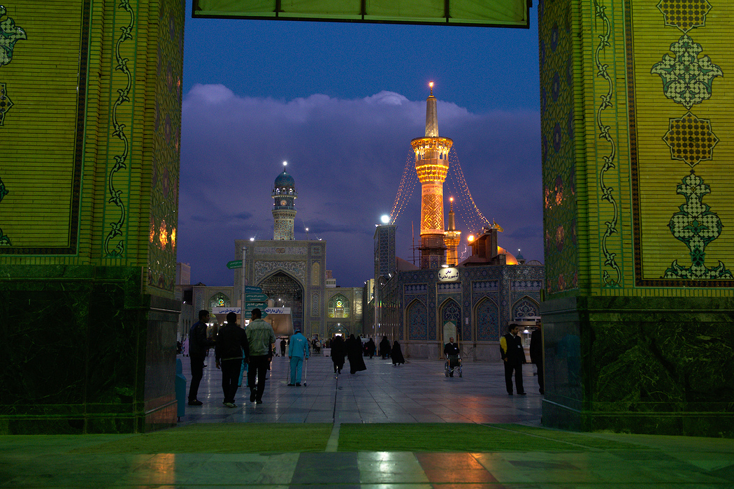 Mashhad, viza de Turkmenistan si mormantul lui Imam Reza.