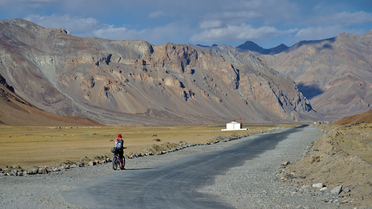 Pasuri, pustietate si cer albastru pedaland pe Manali-Leh – India partea a 3-a.