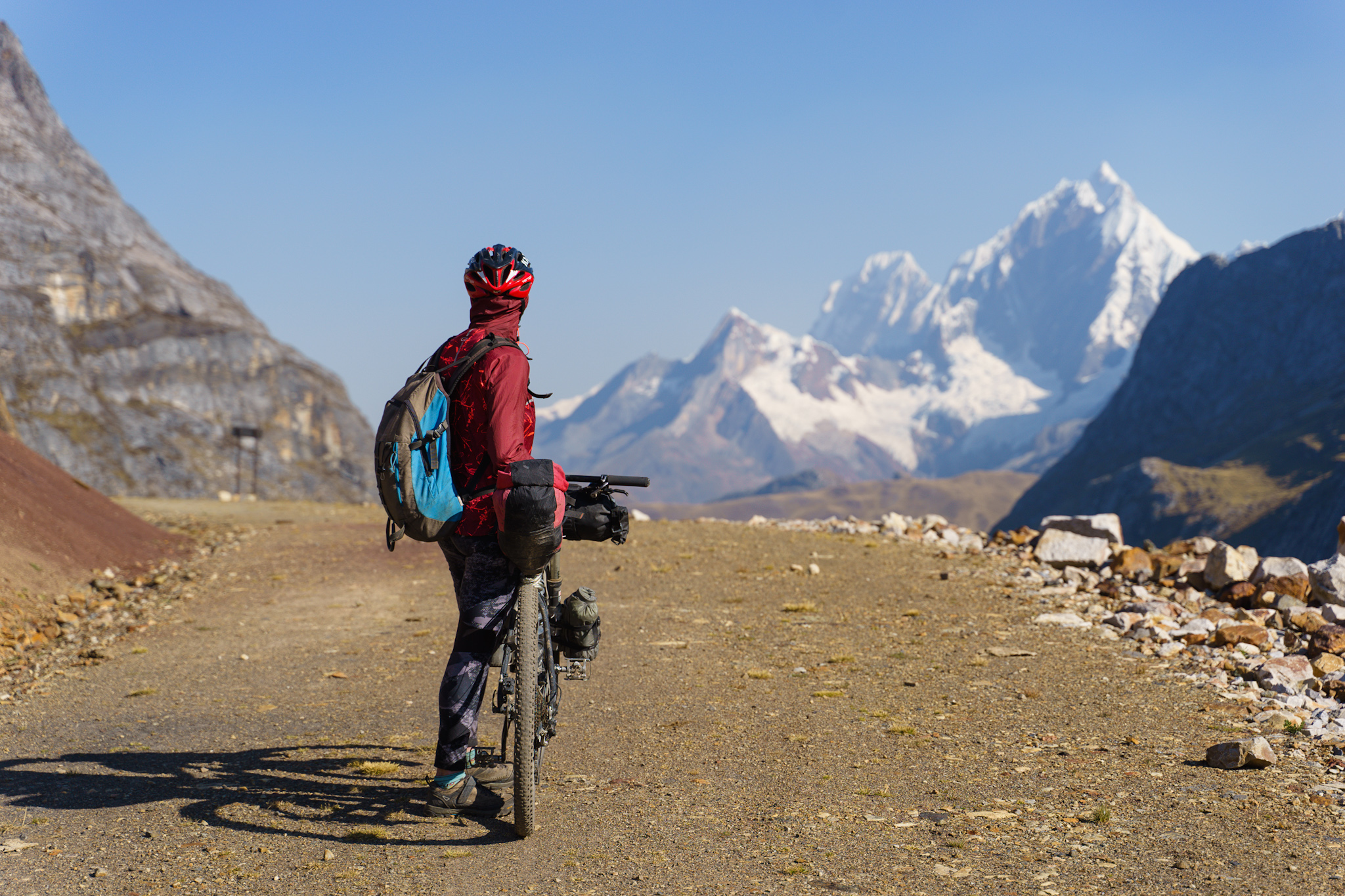 Push-bike, paramo si magie in Cordilliera Huayhuash